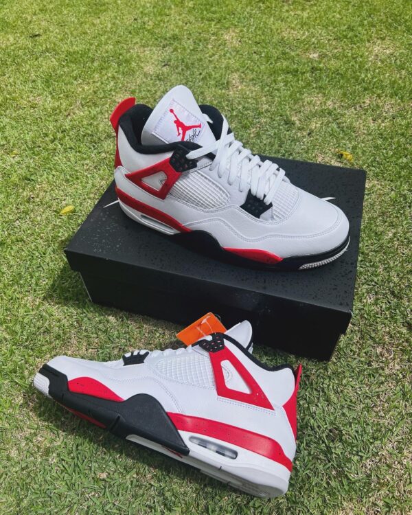 Air Jordan 4 Red Cemente