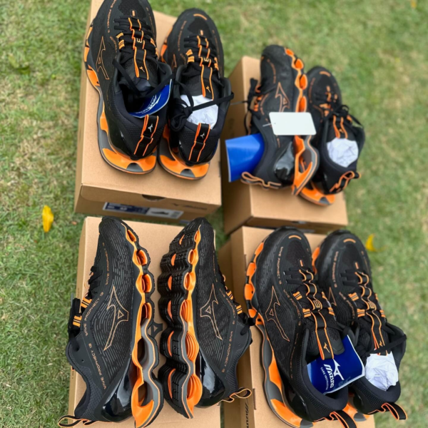 Mizuno Wave Prophecy 13 Preto/Laranja - Image 4